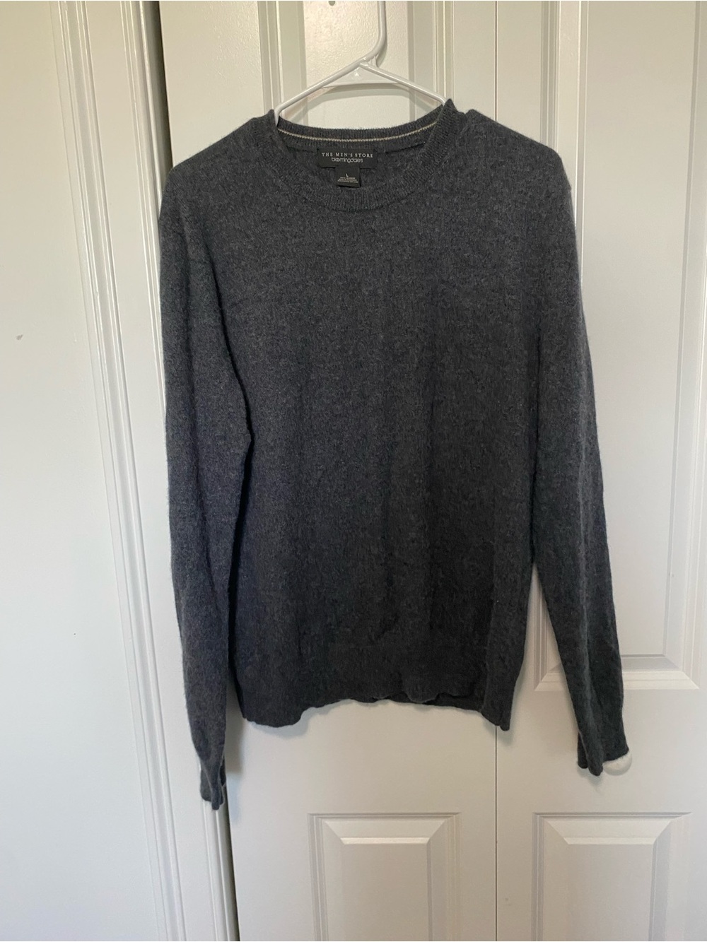 Bloomingdale's Men's Charcoal Cashmere Crewneck Sweater
